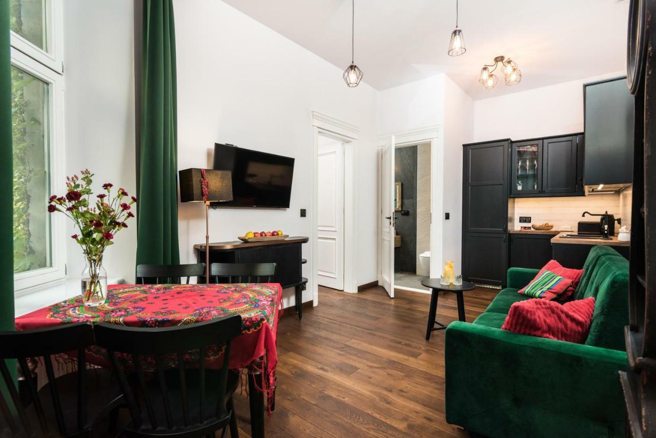 Wooden Horse - New Apartment - Old Town Краков Экстерьер фото